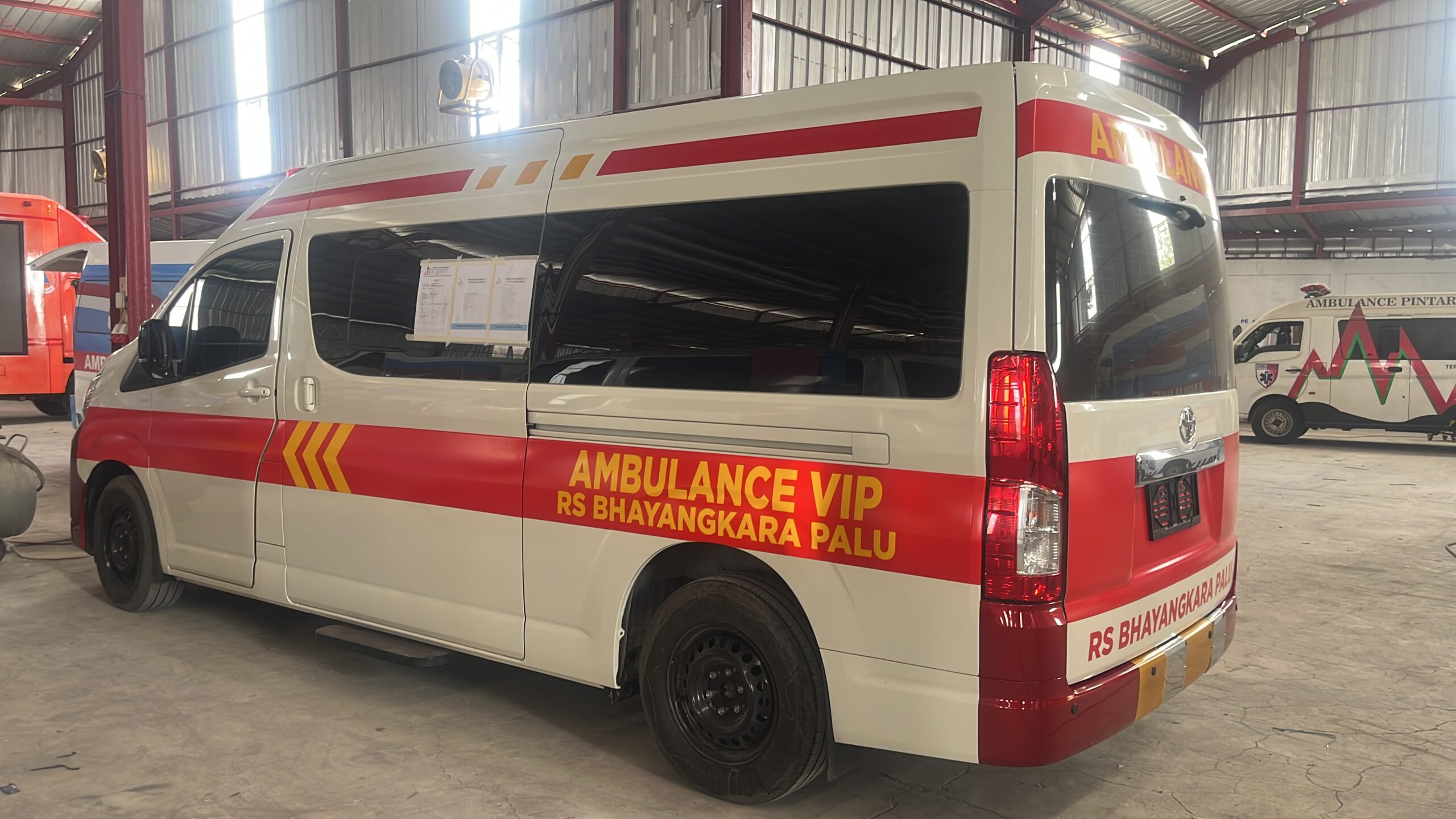 Ambulance Toyota Hiace, Pilihan Tepat untuk Pelayanan Medis Profesional
